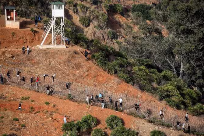 <p><b>Ispaniyada tartibsizliklar: migrantlar mahalliy aholiga hujum qildi</b></p>