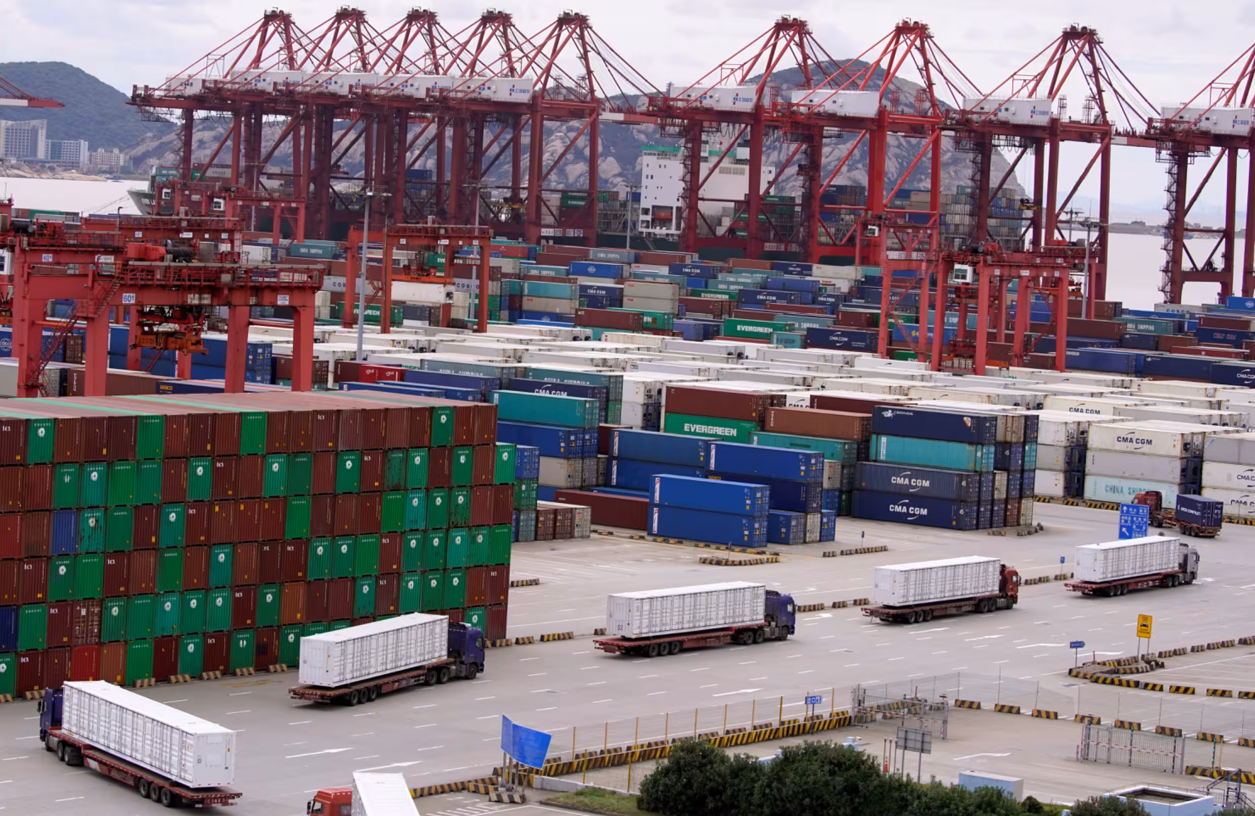 <p>China overtakes Russia as Tajikistan’s top trading partner for first time<b> </b></p>