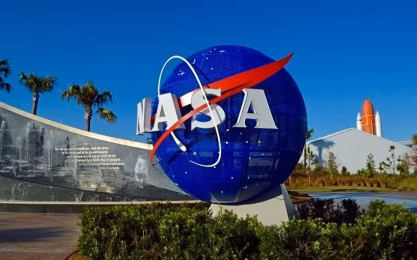 NASA xodimlarining soni 21 foizga qisqaradi 