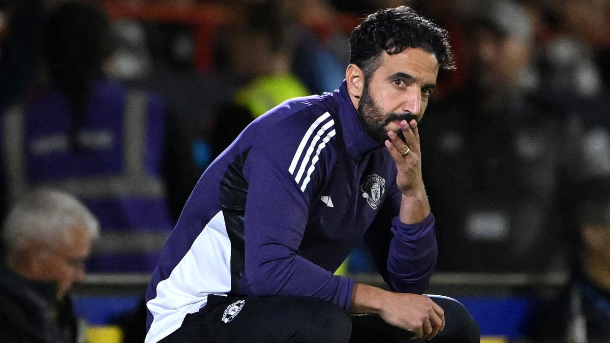 “Manchester Yunayted” futbolchilari Ruben Amorimning taktikasidan norozi bo‘lmoqda