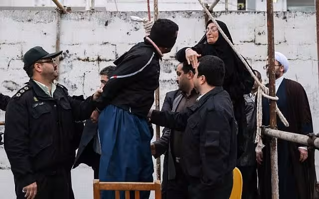 Eron Isroilga josuslik qilgan shaxsni qatl etdi