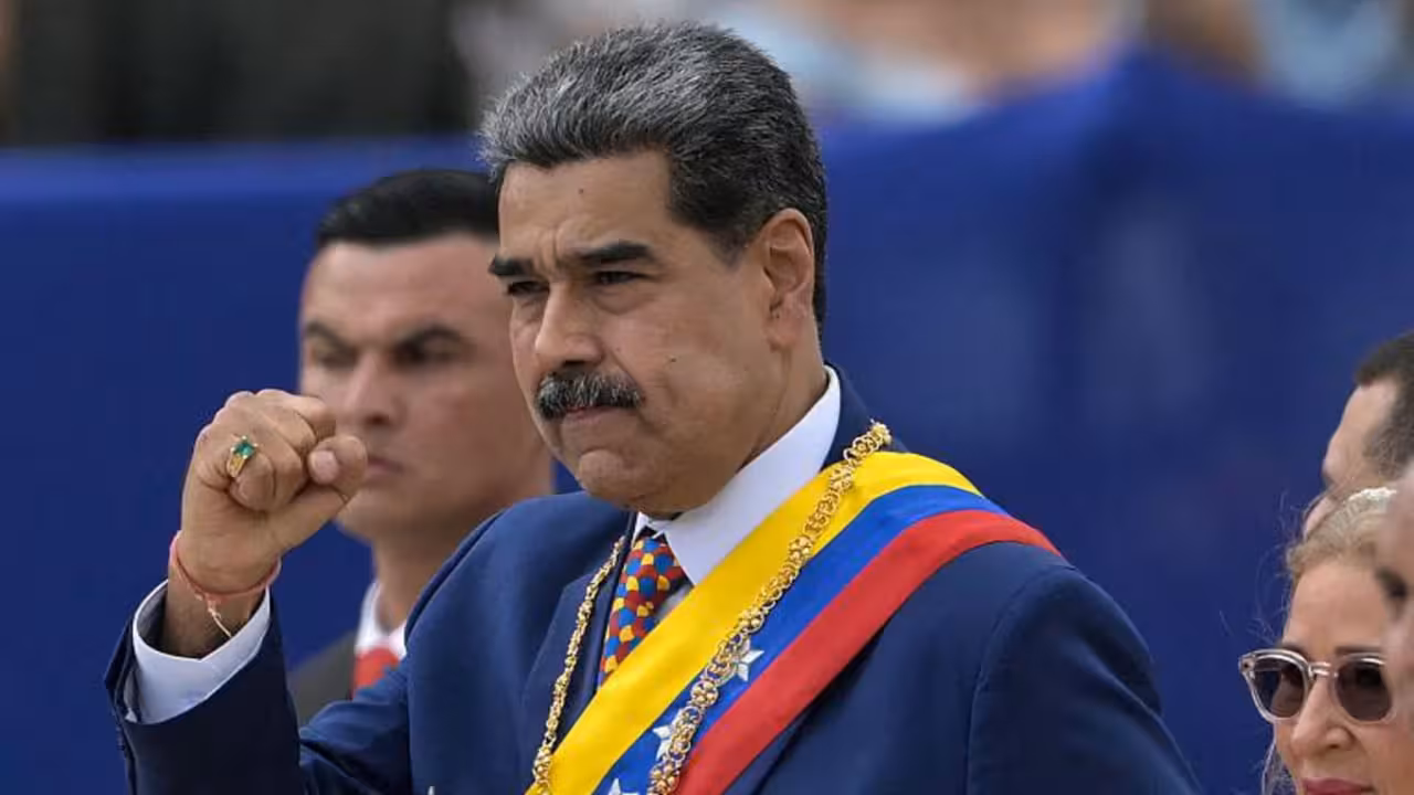 AQSH Venesuela prezidenti Nikolas Maduro boshi uchun 50 mln dollar mukofot puli e’lon qildi