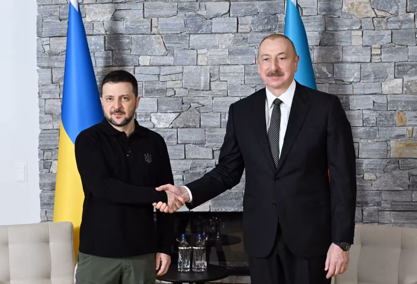 Азербайджан окажет гуманитарную помощь Украине в размере 2 млн долларов