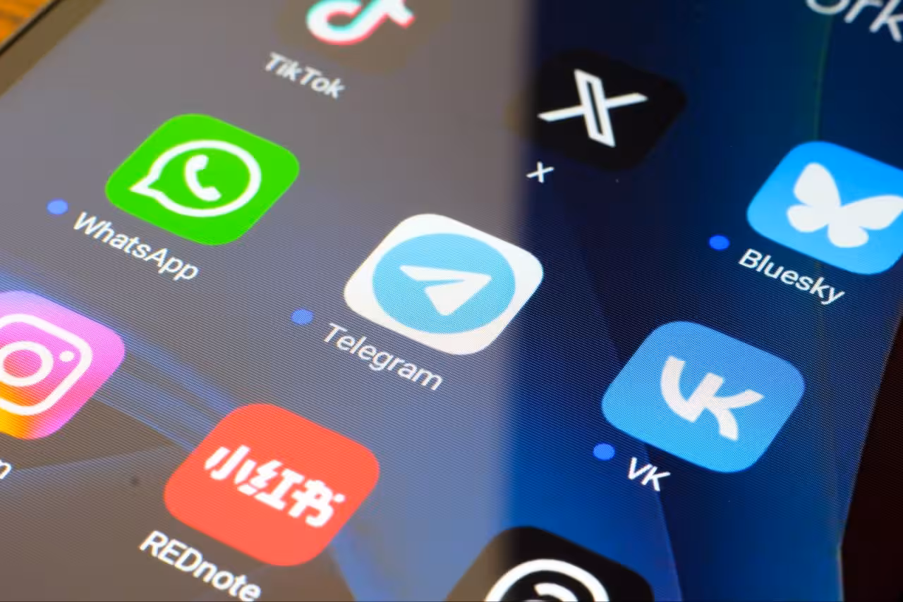 В России частично ограничили звонки через Telegram и WhatsApp