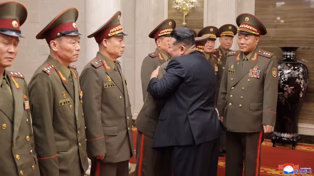 Kim Chen In Rossiya va Ukraina urushida qatnashgan koreyalik harbiylarini olqishladi