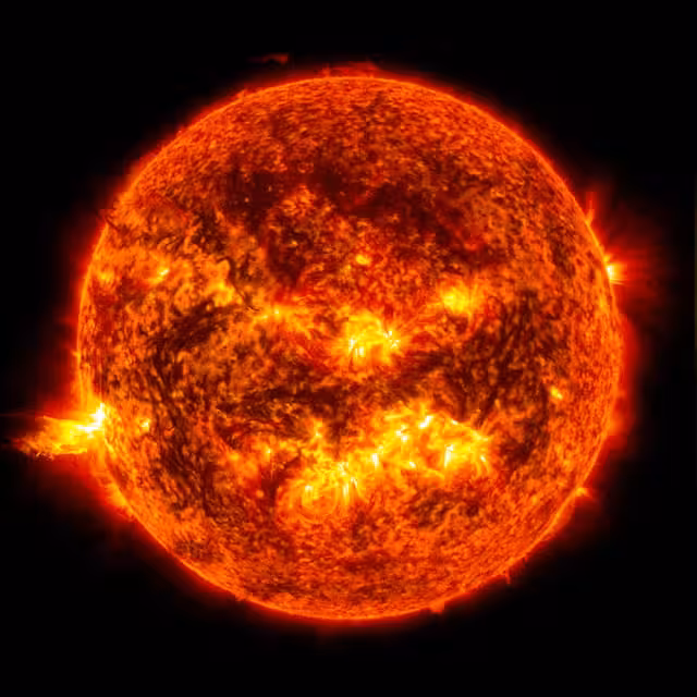 NASA hamkorligida yaratilgan sun’iy intellekt Quyoshdagi chaqnashlarni 2 soat oldin prognoz qila oladi