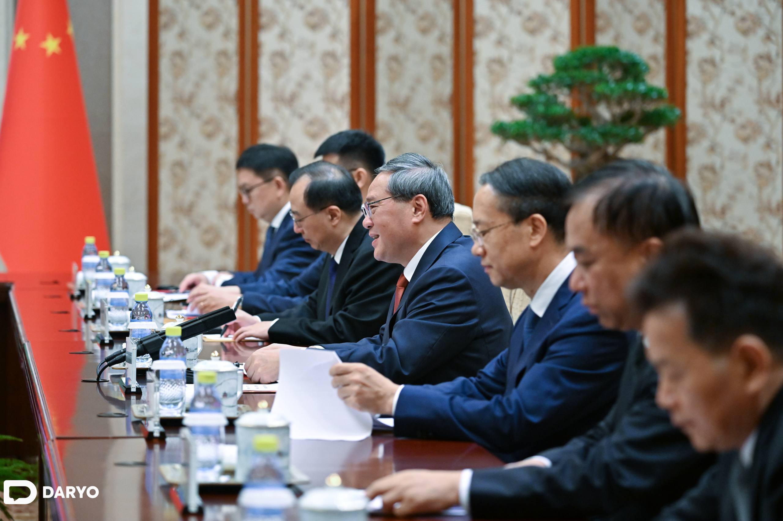 Shavkat Mirziyoyev Xitoy Davlat kengashi bosh vaziri bilan muzokara o‘tkazdi