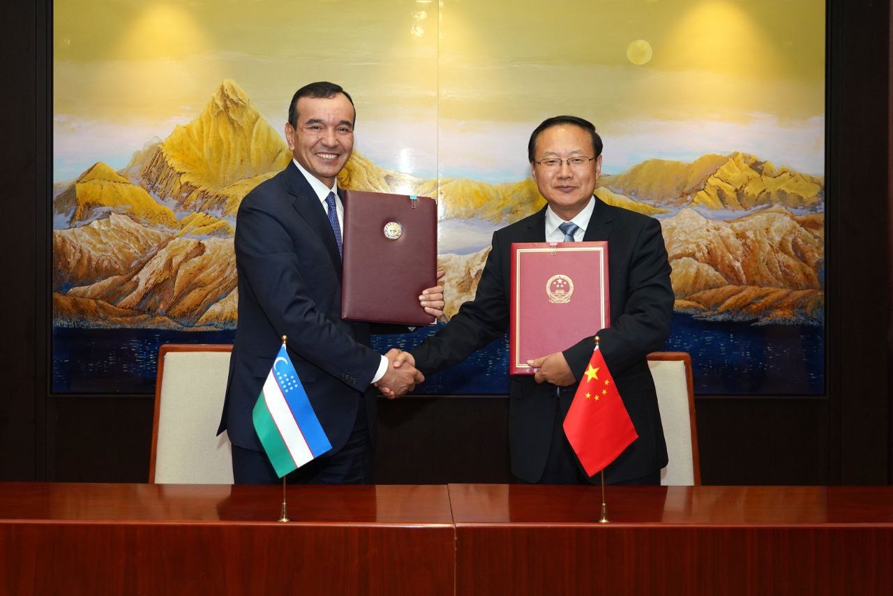 Uzbekistan, China sign agreement to establish cultural centers