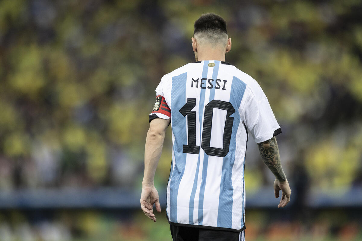 Messi Argentinadagi so‘nggi rasmiy o‘yinini o‘tkazdi
