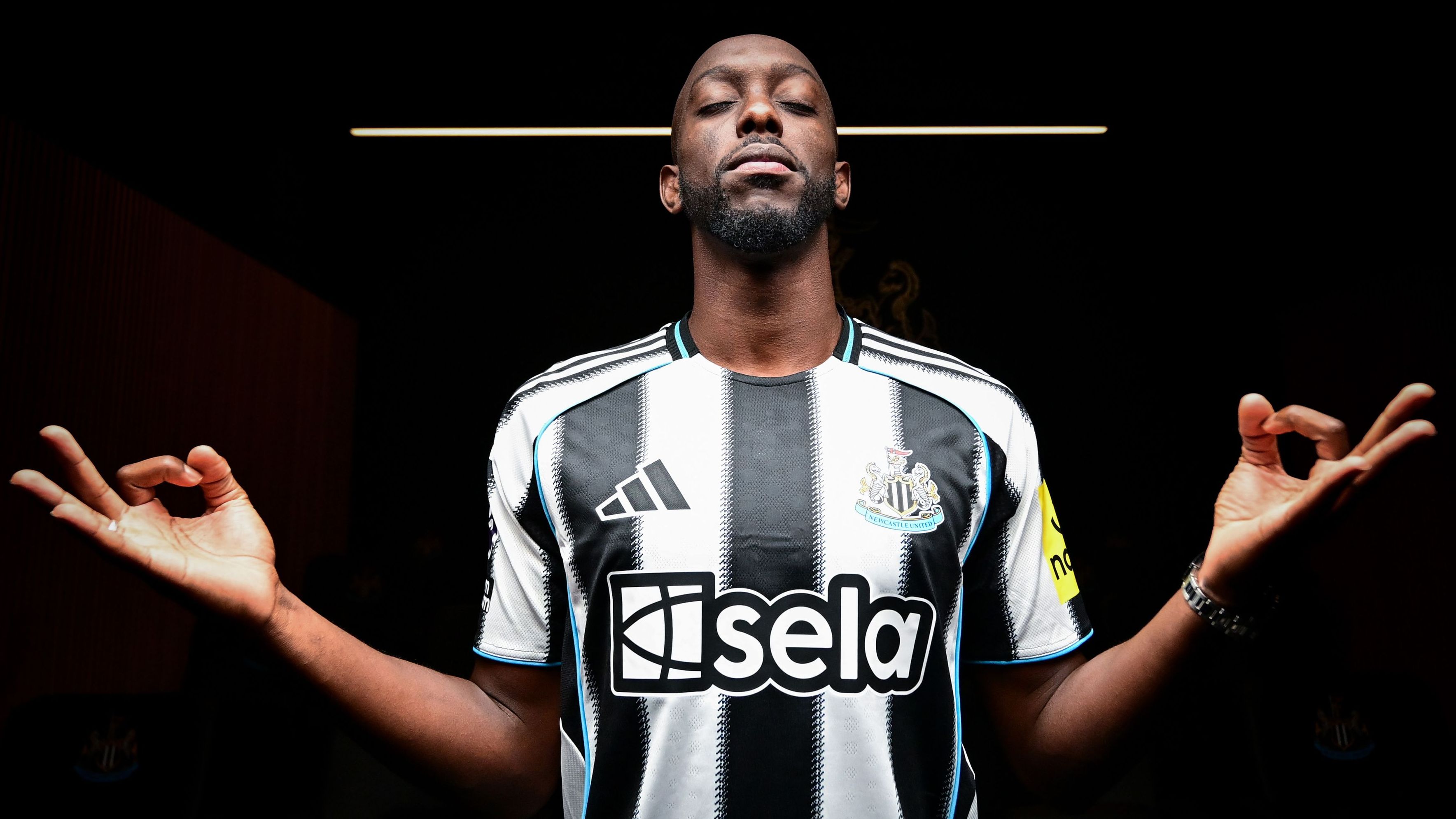 “Nyukasl” yangi xaridini transfer oynasi yopilishidan 30 soniya oldin ro‘yxatdan o‘tkazgan
