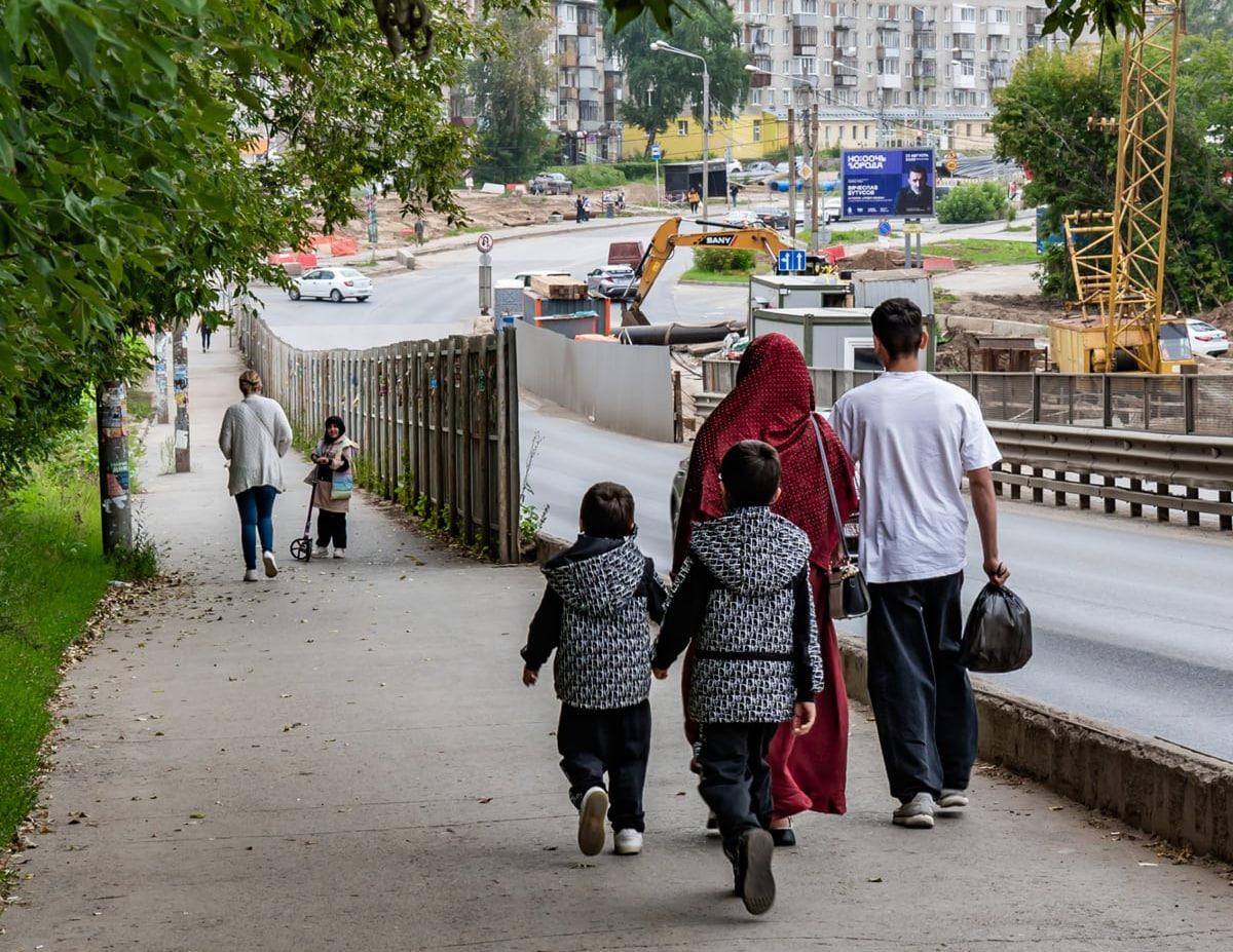 Migrantlardan Rossiyada yashagani uchun to‘lov undirilishi mumkin