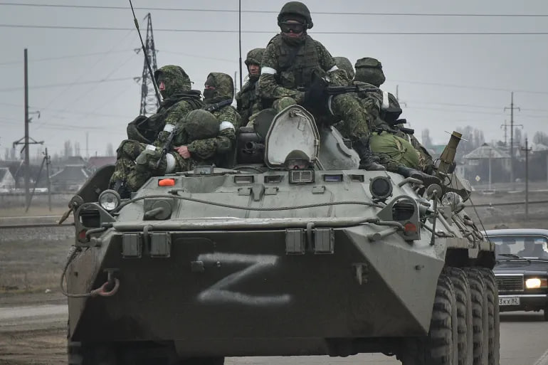 Rossiya Ukrainaga qancha askar joylashtirgani aytildi