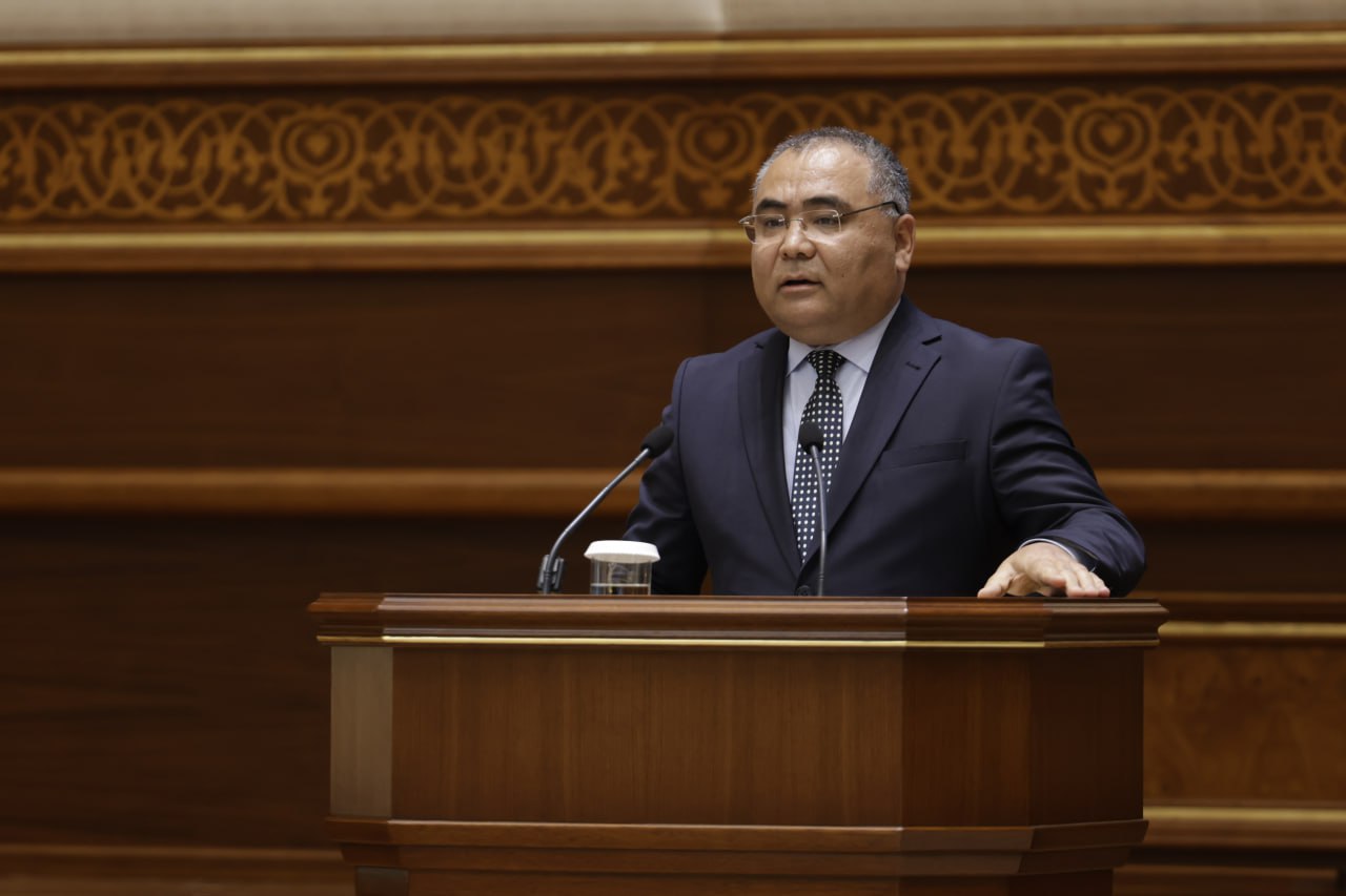 “Qishloq xoʻjaligida suv taqchilligi 14 foizga yetishi prognoz qilinmoqda” — Ibrohim Abdurahmonov