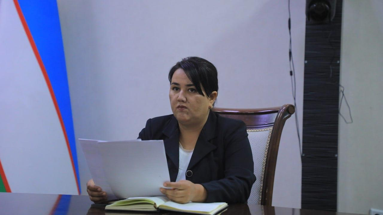 Surxondaryoda hokim o‘rinbosari mahalla faollarini paxta terimiga majburlagani aytilmoqda