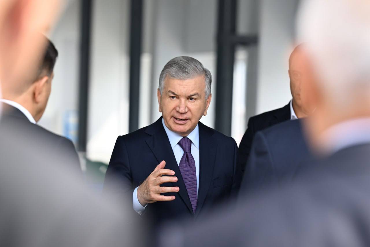 Shavkat Mirziyoyev Chortoqdagi “Ayqiron-1” nasos stansiyasini ko‘zdan kechirdi