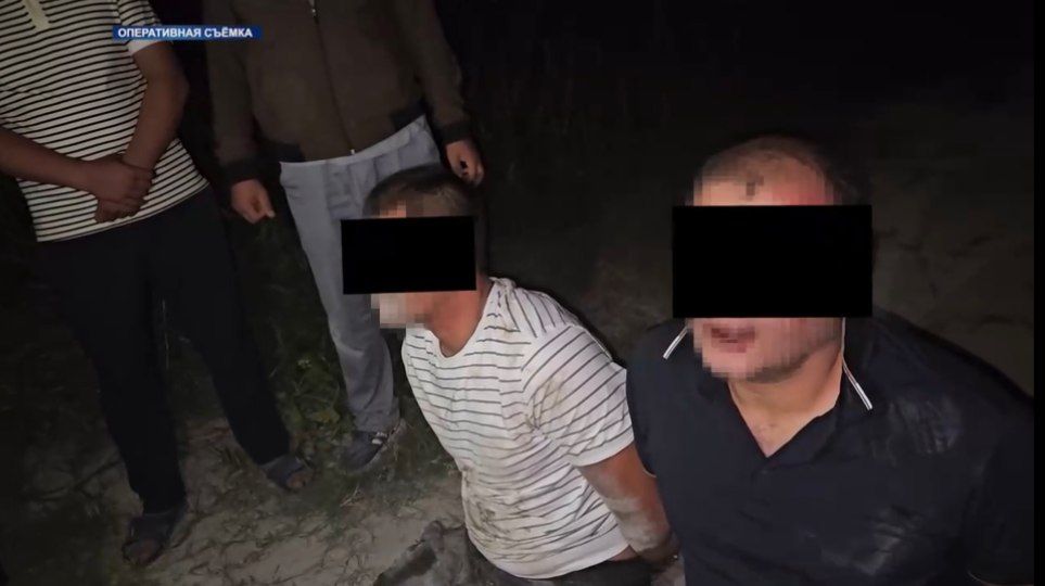 В Фергане и Каракалпакстане изъяли более 25 кг наркотических средств, ввезенных из Афганистана