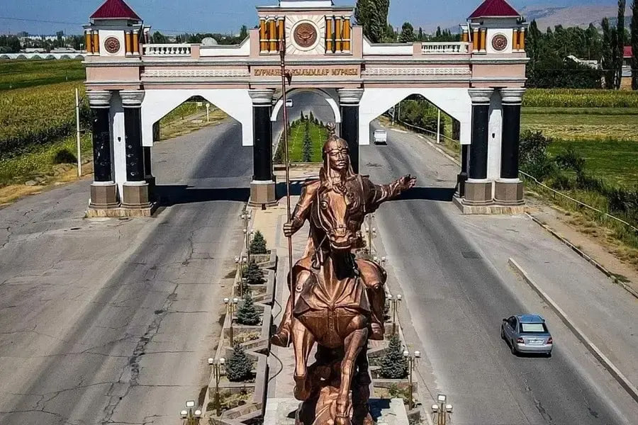 Қирғизистоннинг Жалолобод шаҳри номи расман ўзгарди
