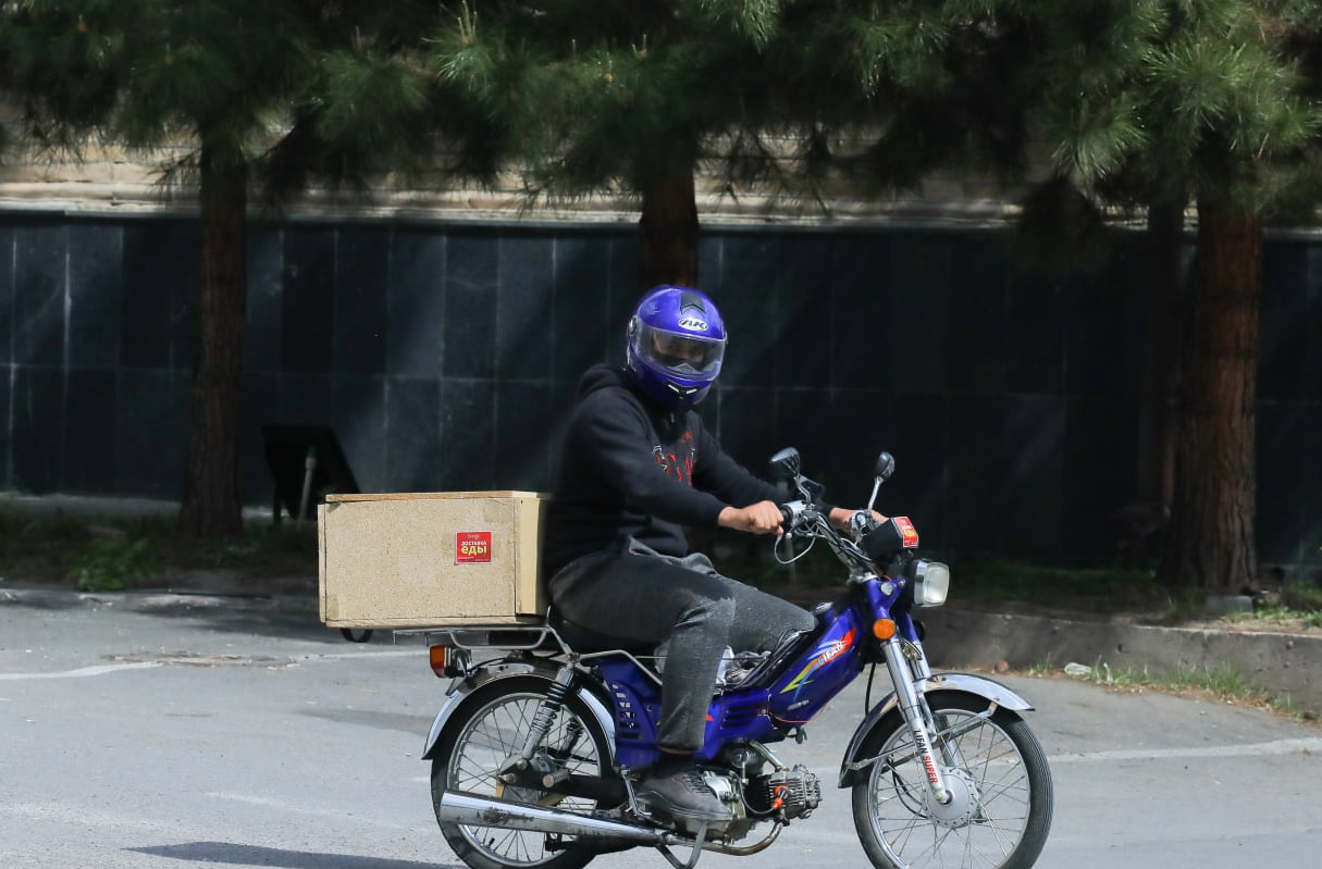 XDP moped va skuterlar uchun guvohnoma talabiga qarshi chiqdi