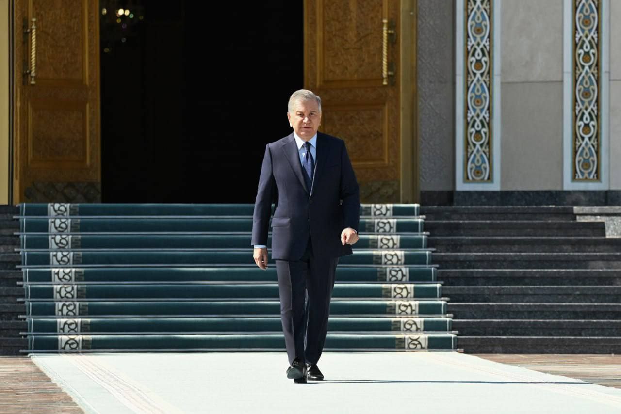 Shavkat Mirziyoyev amaliy tashrif bilan AQSHga joʻnab ketdi