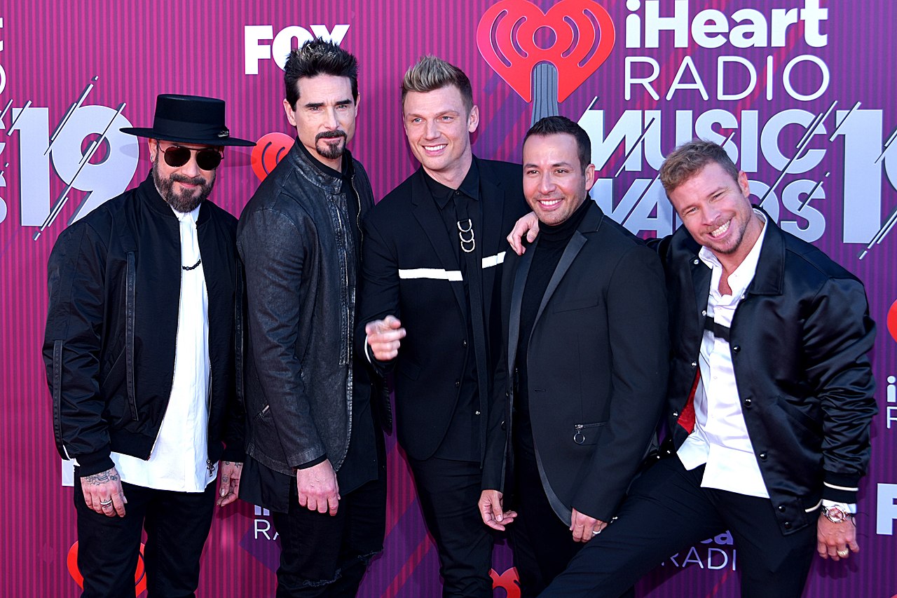 Amerikaning mashhur Backstreet Boys guruhi Qozog‘istonda konsert bermoqda