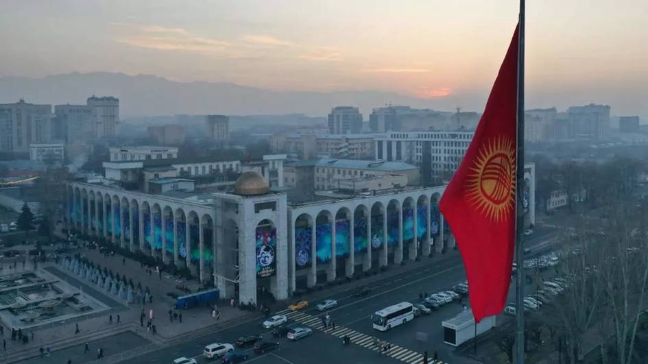 Қирғизистон парламенти тарқатиб юборилди