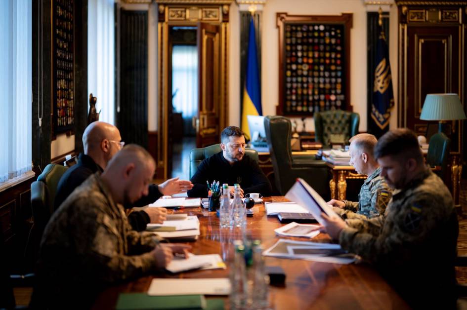 Zelenskiy Vengriya dronlari Ukraina hududida josuslik qilayotganini aytdi