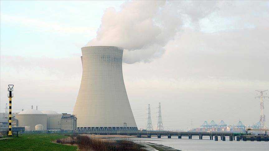 Эрон ва Россия АЭС қуриш бўйича 25 млрд долларлик келишув имзолади