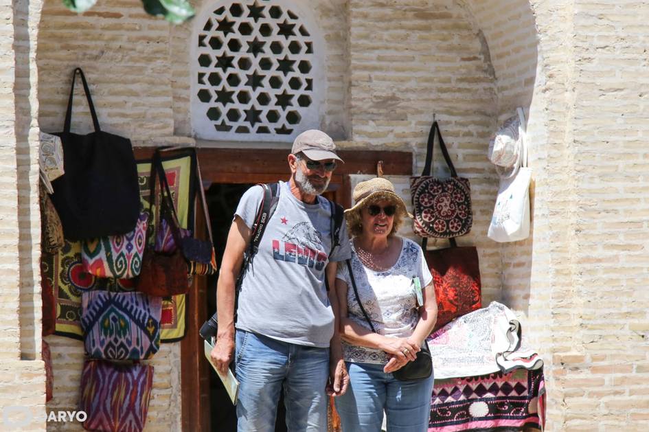 Ўзбекистонга келган хорижлик сайёҳлар сони кескин ортди