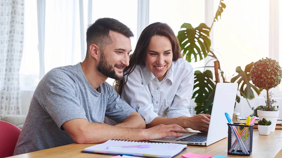 Америкалик аёл бегона болаларга исм танлаш орқали 30 минг долларгача ишлаб топмоқда