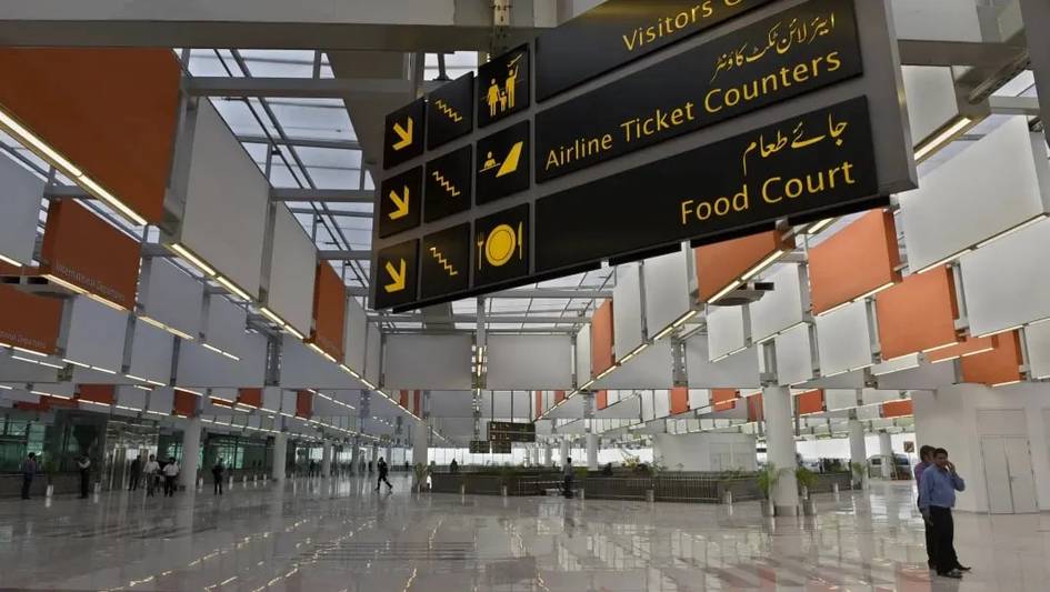Pokistonda fohishalik uyiga sotib yuborilgan o‘zbekistonlik ayol vatanga qaytarildi