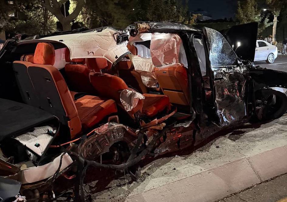 Toshkentda BYD bilan to‘qnashgan L9 avtomobili yaroqsiz ahvolga kelib qoldi