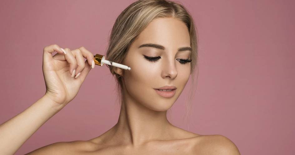 Yuzga namlantiruvchi kremsiz sivorotkaning o‘zini ishlatish mumkinmi? Dermatolog izohi