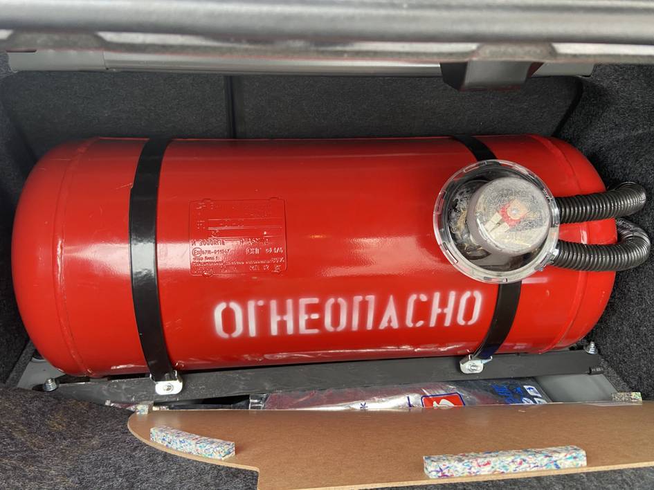 В Узбекистане с 1 ноября при установке в автомобиль газового баллона не потребуется менять техпаспорт