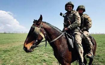 Россия армиясига кавалерия қайтди: отлиқлар энди ҳужумга ташланиши мумкин