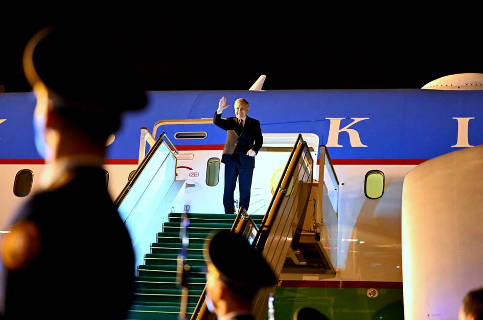 Shavkat Mirziyoyev Gabala shahriga amaliy tashrifini yakunladi