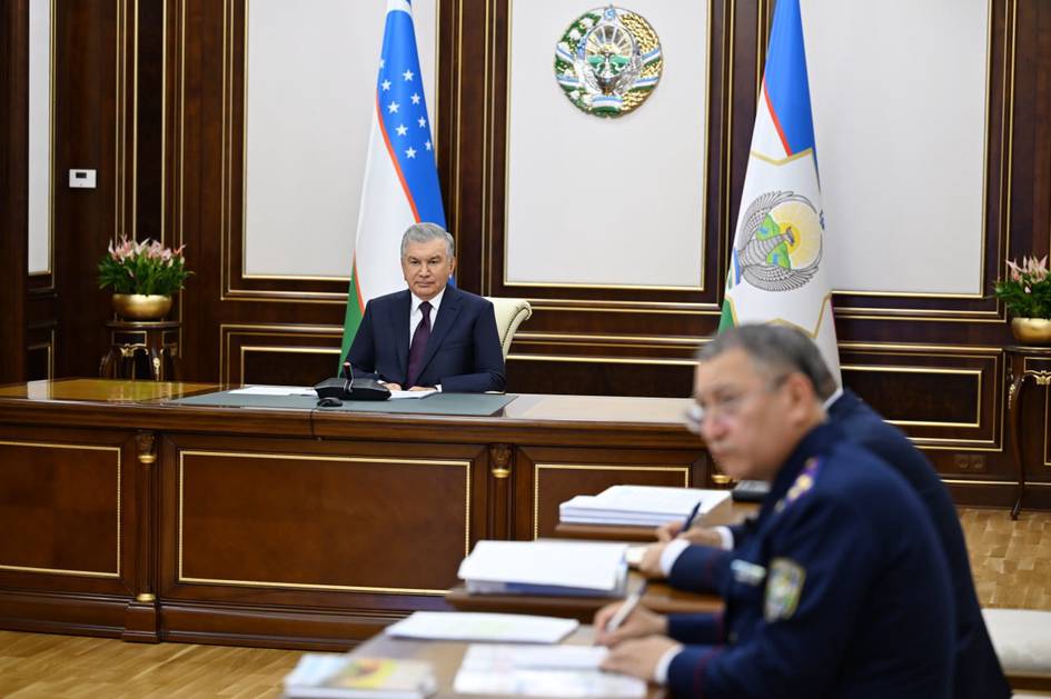 Шавкат Мирзиёев поручил оцифровать все процессы реагирования на чрезвычайные ситуации