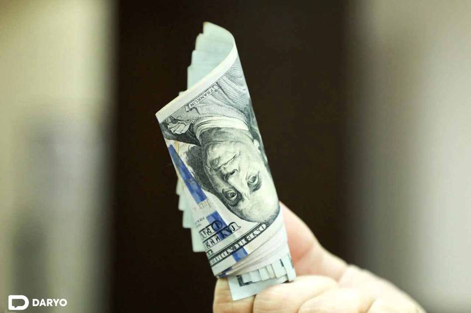 O‘zbekistonda dollar kursi pastlashda davom etmoqda
