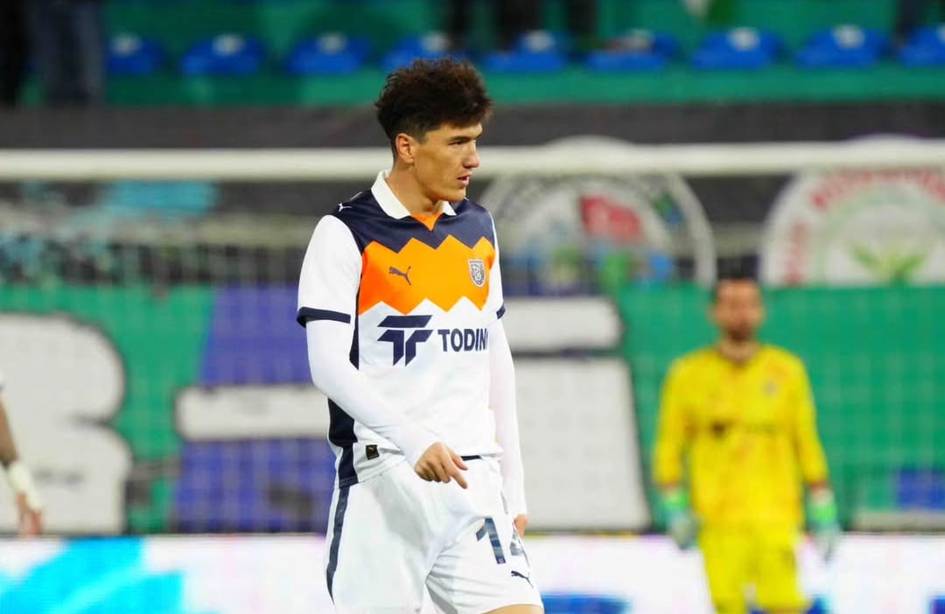 Turkiya chempionati. “O‘zbek derbisi”da “Bashakshehir” “Rizespor” bilan durang o‘ynadi (video)