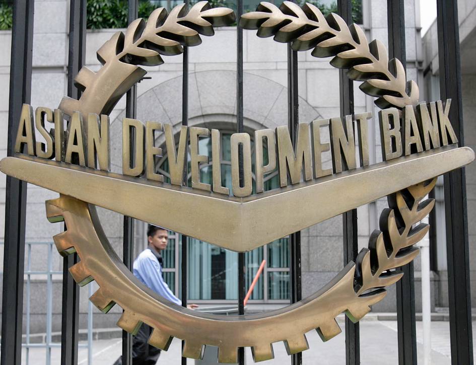 ADB provides $100mn to boost STEM education and youth empowerment in Uzbekistan