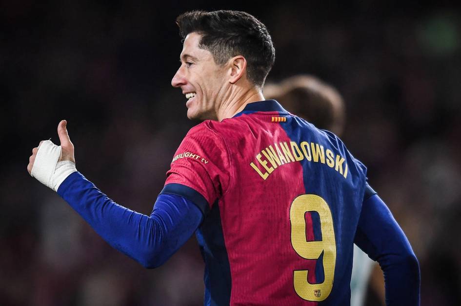 “Manchester Yunayted” Levandovski transferidan voz kechdi