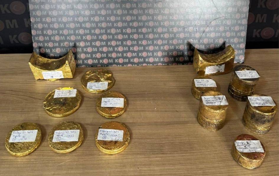 В Турции задержаны пятеро граждан Узбекистана, спрятавшие более 60 кг золота в бытовой технике