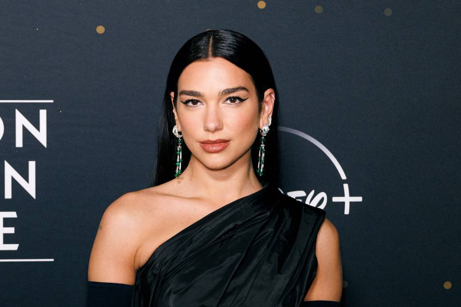 Xonanda Dua Lipa Buyuk Britaniyaning 30 yoshgacha bo‘lgan eng badavlat mashhurlari reytingida birinchi o‘rinni egalladi