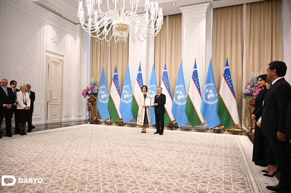 Uzbekistan deepens ties with UNESCO, awards Director-General Order of Friendship