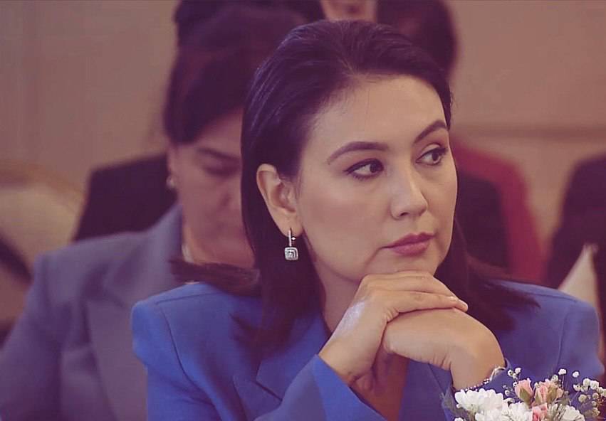 “Kinoda pul zo‘r bo‘lganida to‘yga chiqmasdim”. Dilnoza Kubayeva gonorari, qo‘shiqlari va xorijiy tilni o‘rganayotgani haqida