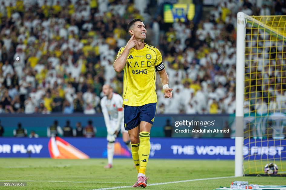 Ronaldu yaqin orada futbolchilik faoliyatini yakunlashi mumkinligini aytdi