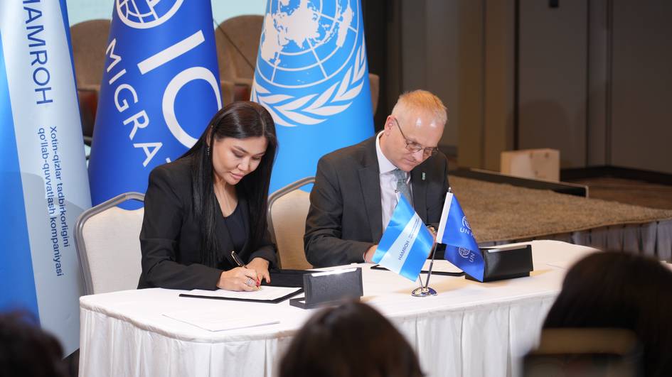 “Ҳамроҳ” ва ХМТ мигрантлар оилаларидаги аёлларга ўз бизнесини йўлга қўйишда кўмаклашади