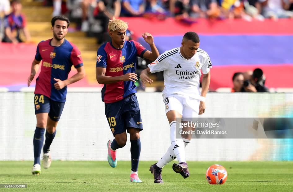 FIFA 2025-йилги “энг яхши футболчи” мукофоти учун номзодлар рўйхатини эълон қилди