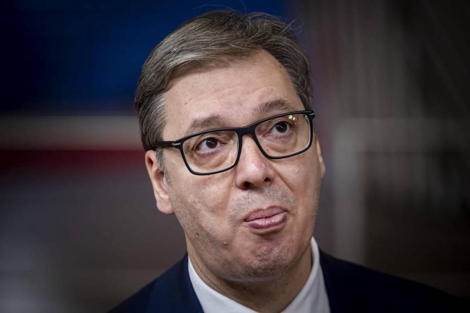 Сербия президенти Россияга қарши санкцияларга қўшилиши мумкин