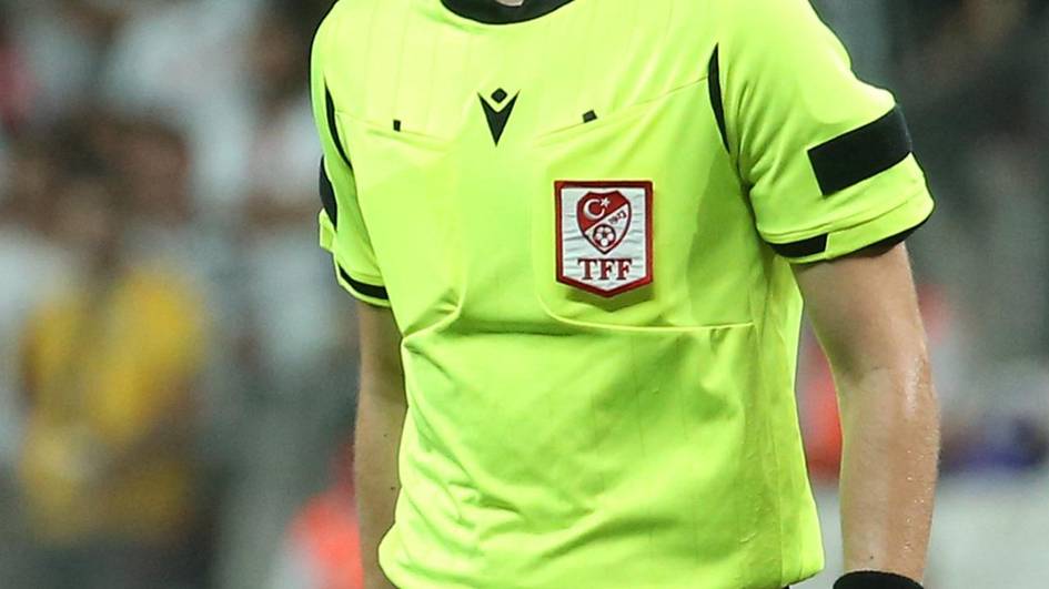 Туркияда 600 нафар футболчи қимор ўйинлари бўйича терговга чақирилади