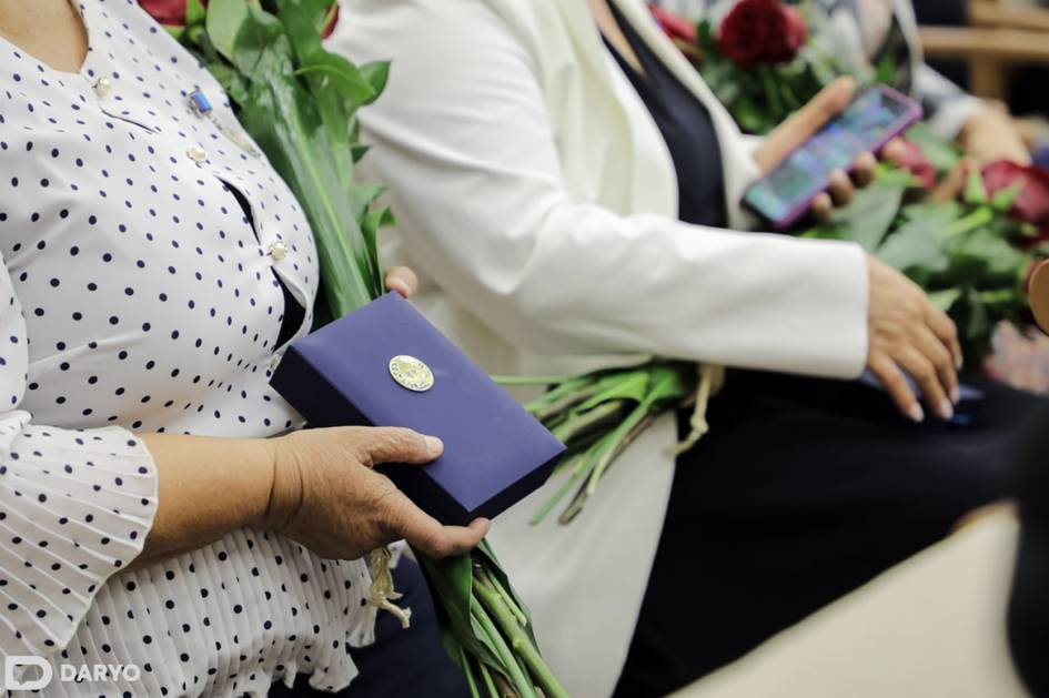 “Ijtimoiy himoya fidoyisi” ko‘krak nishoni bilan taqdirlash tartibi belgilandi